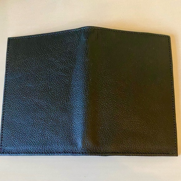 MBH men’s leather black bifold wallet- New- Fine quality leather - Picture 3 of 5